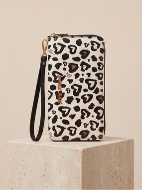 Betsey Johnson Pink and Black Heart Leopard Zip Wristlet